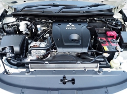 รถมือสอง MITSUBISHI TRITON ปี 2016 สีขาว