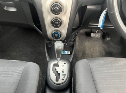 รถมือสอง TOYOTA YARIS ปี 2010 สีขาว