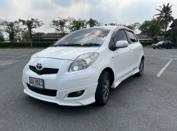TOYOTA YARIS ปี 2010