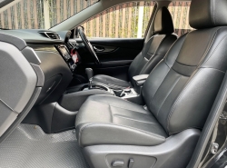 รถมือสอง NISSAN X-TRAIL ปี 2016 สีดำ