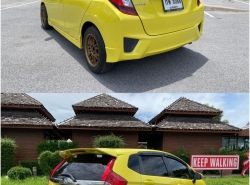 รถมือสอง HONDA JAZZ ปี 2015  สีเหลือง