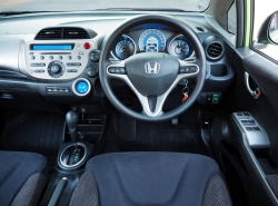 รถมือสอง HONDA JAZZ ปี 2012 สีเขียว