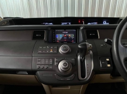 รถมือสอง HONDA STEPWGN ปี 2009 สีขาว