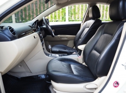 รถมือสอง MAZDA 3 ปี 2010 สีขาว