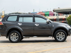 รถมือสอง MITSUBISHI PAJERO SPORT ปี 2014 สีเทา