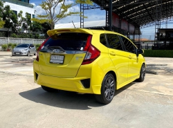รถมือสอง HONDA JAZZ ปี 2014  สีเหลือง