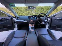 รถมือสอง MAZDA 3 ปี 2012 สีขาว