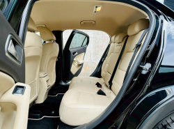 รถมือสอง MERCEDES-BENZ GLA-CLASS GLA200 ปี 2020 สีดำ