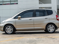 รถมือสอง MITSUBISHI ATTRAGE ปี 2014 สีดำ