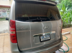 รถมือสอง HYUNDAI H-1 ปี 2015 สีเทา