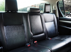 รถมือสอง TOYOTA HILUX REVO ปี 2017 สีดำ