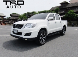 TOYOTA HILUX VIGO ปี 2013