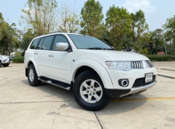 MITSUBISHI PAJERO ปี 2013