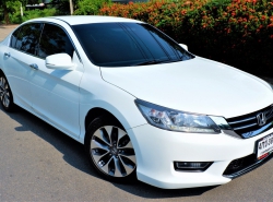 รถมือสอง HONDA ACCORD ปี 2015 สีขาว
