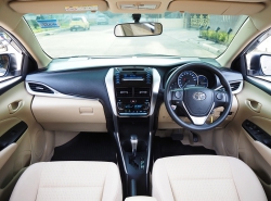 รถมือสอง TOYOTA YARIS ปี 2018 สีเทา