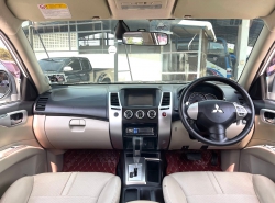 รถมือสอง MITSUBISHI PAJERO SPORT ปี 2012 สีขาว