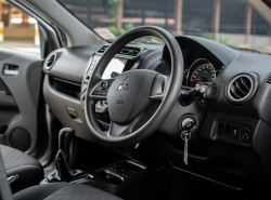 รถมือสอง MITSUBISHI MIRAGE ปี 2020 สีเทา