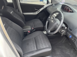 รถมือสอง TOYOTA YARIS ปี 2010 สีขาว