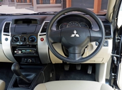 รถมือสอง MITSUBISHI PAJERO SPORT ปี 2012 สีดำ