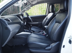 รถมือสอง MITSUBISHI TRITON ปี 2016 สีขาว