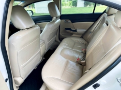 รถมือสอง HONDA CIVIC ปี 2013 สีขาว