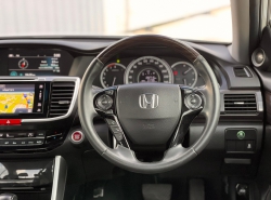 รถมือสอง HONDA ACCORD ปี 2016 สีขาว