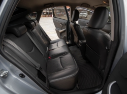 รถมือสอง TOYOTA PRIUS ปี 2011 สีเทา