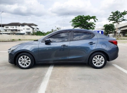 รถมือสอง MAZDA 2 ปี 2015 สีเทา