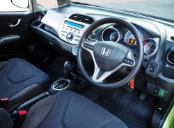 รถมือสอง HONDA JAZZ ปี 2012 สีเขียว