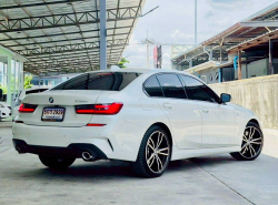 รถมือสอง BMW 3 SERIES 330I ปี 2022 สีขาว