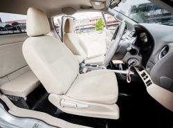 รถมือสอง NISSAN NP 300 NAVARA ปี 2018 สีเทา