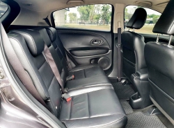 รถมือสอง HONDA HR-V ปี 2017 สีเทา