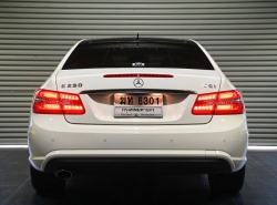 รถมือสอง MERCEDES-BENZ E-CLASS E250 AMG ปี 2011 สีขาว