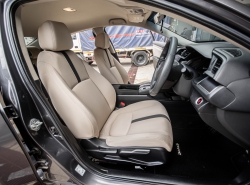 รถมือสอง HONDA CIVIC ปี 2016 สีเทา