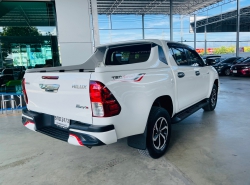 รถมือสอง TOYOTA HILUX REVO ปี 2017 สีขาว
