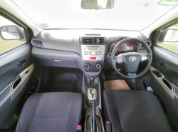 รถมือสอง TOYOTA AVANZA ปี 2012 สีขาว