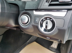 รถมือสอง MERCEDES-BENZ E-CLASS E220 ปี 2014 สีขาว