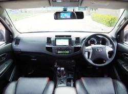 รถมือสอง TOYOTA FORTUNER ปี 2015 สีขาว