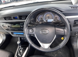 รถมือสอง TOYOTA COROLLA ALTIS ปี 2015 สีขาว