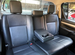 รถมือสอง TOYOTA HILUX REVO ปี 2022 สีเทา