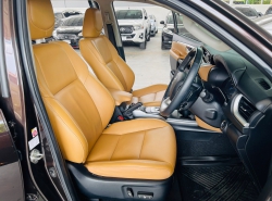 รถมือสอง TOYOTA FORTUNER ปี 2015 สีน้ำตาล