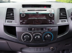 รถมือสอง TOYOTA HILUX VIGO ปี 2013 สีขาว