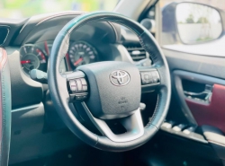 รถมือสอง TOYOTA FORTUNER ปี 2016 สีขาว