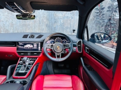 รถมือสอง PORSCHE CAYENNE ปี 2020 สีดำ