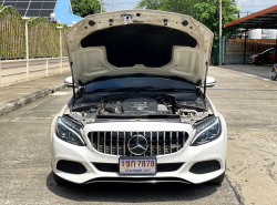 รถมือสอง MERCEDES-BENZ C-CLASS C350 ปี 2017 สีขาว