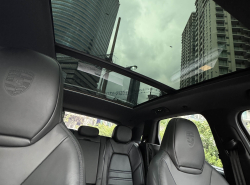 รถมือสอง PORSCHE CAYENNE ปี 2020 สีน้ำเงิน