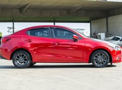 รถมือสอง MAZDA 2 ปี 2018 สีแดง