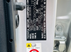 รถมือสอง TOYOTA YARIS ปี 2018 สีเทา