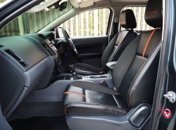 รถมือสอง FORD RANGER ปี 2014 สีดำ