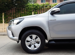รถมือสอง TOYOTA HILUX REVO ปี 2016 สีเทา